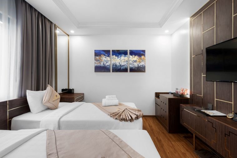 Superior Twin City View